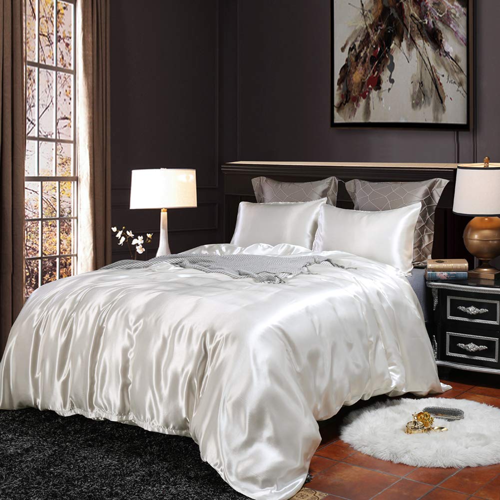 Luxury Silk Satin Comforter – 400 GSM Ultra-Soft, Breathable & Lightweight Quilt