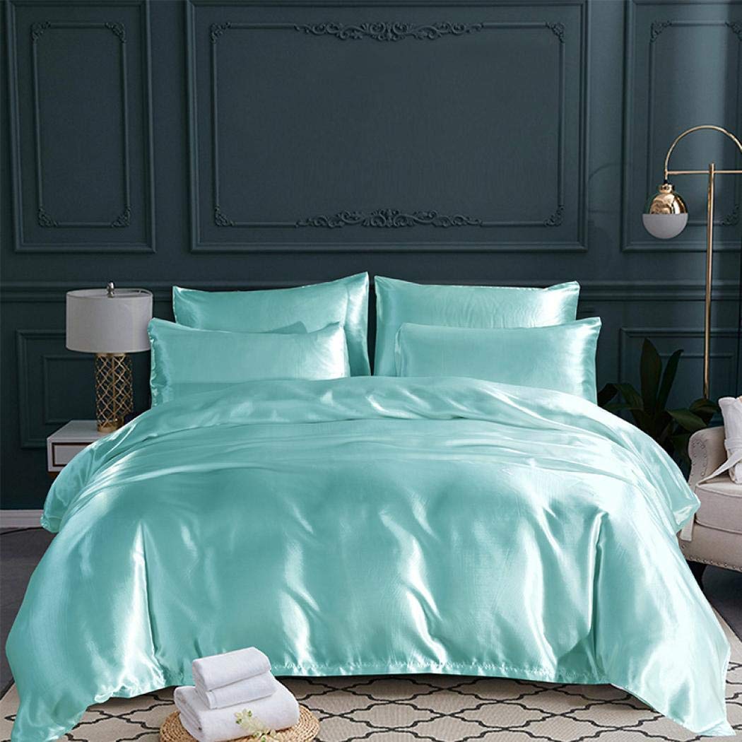 Luxury Silk Satin Comforter – 400 GSM Ultra-Soft, Breathable & Lightweight Quilt