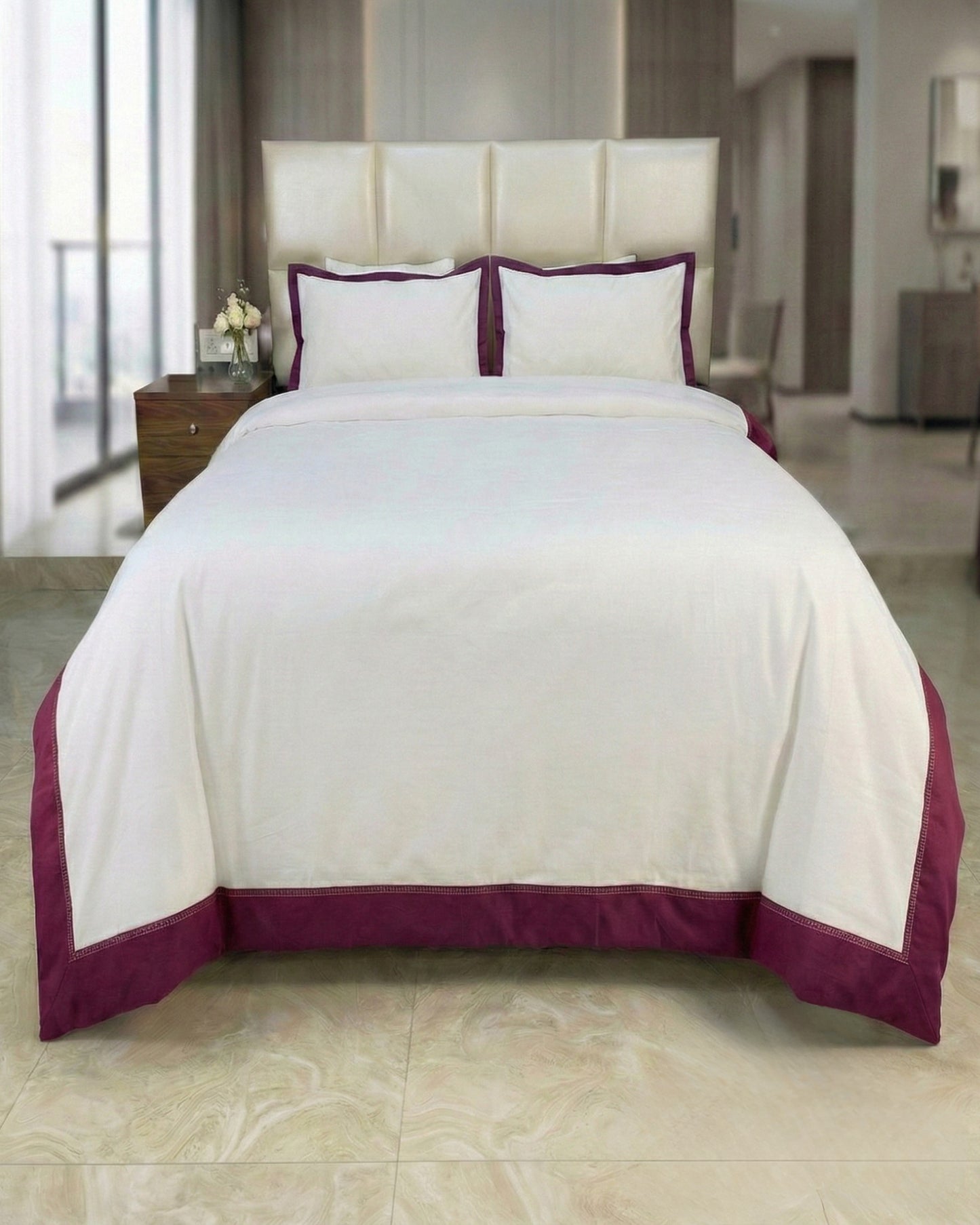 Signature Collection Luxury Border Duvet Cover Set – Hotel Style Premium 3 Piece Designer Bedding Set