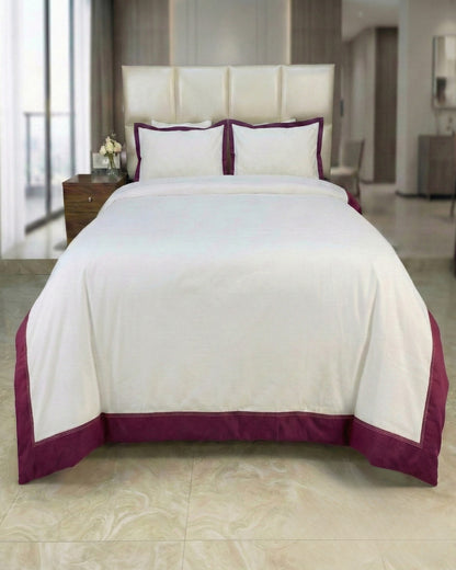 Signature Collection Luxury Border Duvet Cover Set – Hotel Style Premium 3 Piece Designer Bedding Set