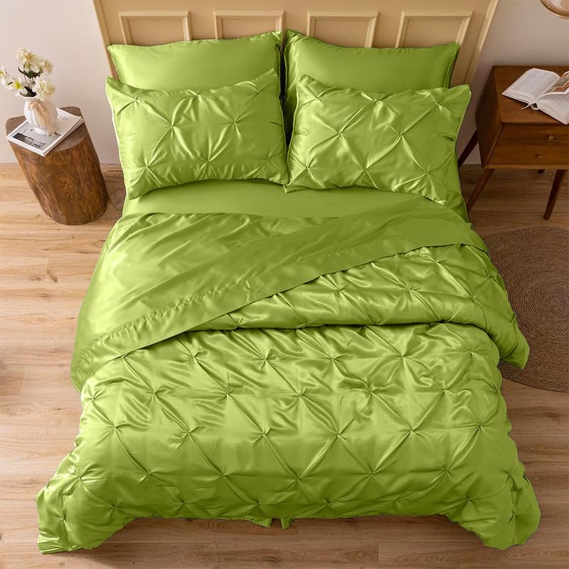 Silk Satin Pinch Pleat Duvet Cover Set – 3-Piece Elegant Pintuck Bedding Set with Zipper Closure