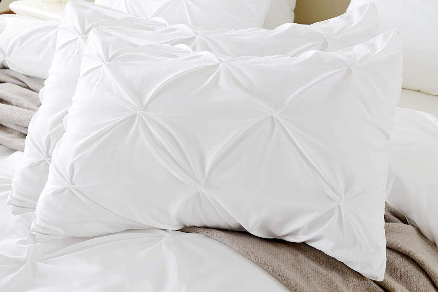 100% Cotton Pinch Pleat Pillowcase – Soft, Breathable, Elegant Decorative Pillow Cover for Bedroom