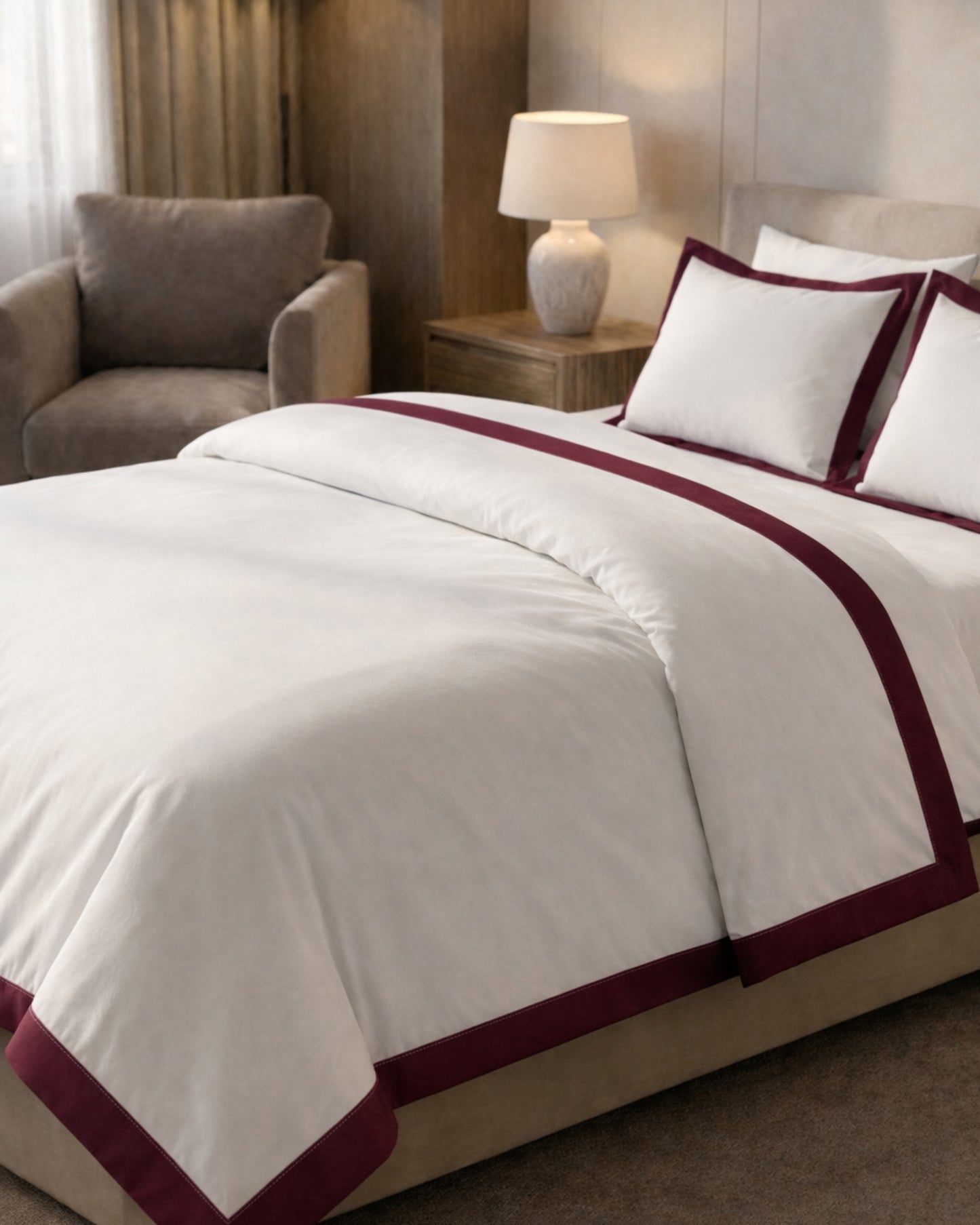Signature Collection Luxury Border Duvet Cover Set – Hotel Style Premium 3 Piece Designer Bedding Set