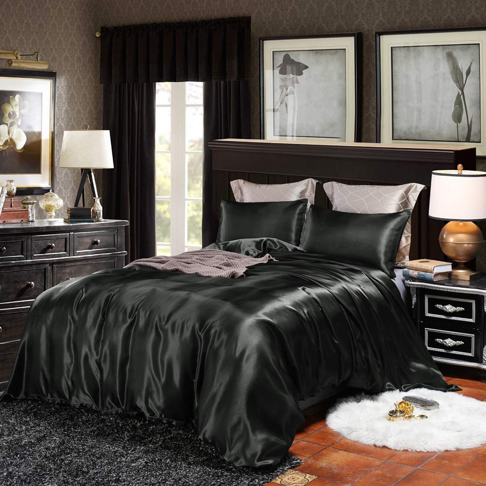 Luxury Silk Satin Comforter – 400 GSM Ultra-Soft, Breathable & Lightweight Quilt