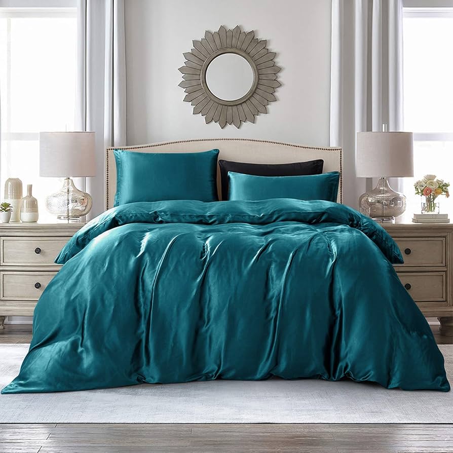 Silk Satin Duvet Cover Set – 3-Piece Luxury Bedding Set with Zipper Closure