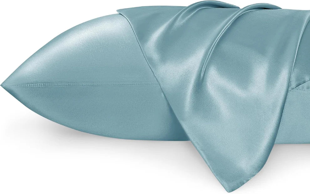 Luxury Silk Satin Pillowcase – Soft, Smooth, Cooling Pillow Cover for Hair and Skin Care.